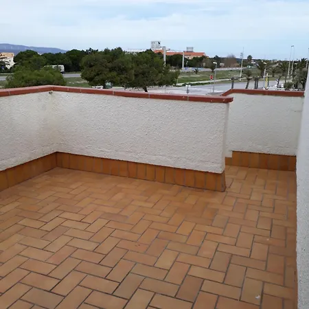 Confortable T1 A Proximite De La Mer Et Commerces Le Barcares